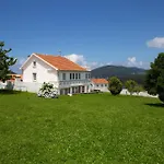 Beachfront Surf & House, Charming & Quiet Gasthuis Valdoviño