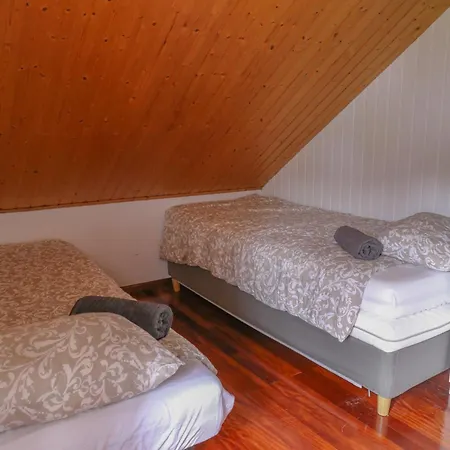 Beachfront Surf & House, Charming & Quiet * Valdoviño