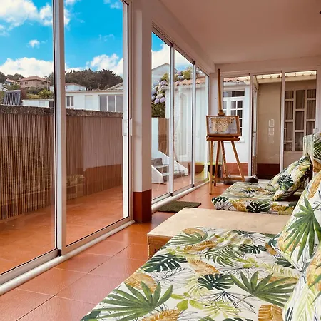 Beachfront Surf & House, Charming & Quiet Gæstehus Valdoviño