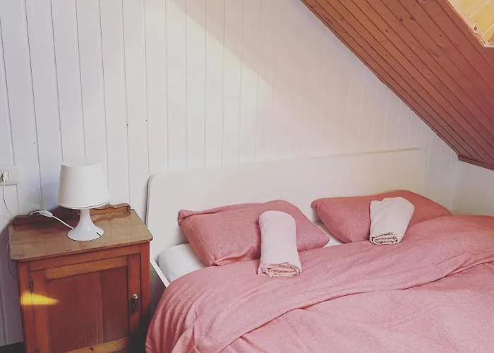 Beachfront Surf & House, Charming & Quiet Konukevi *