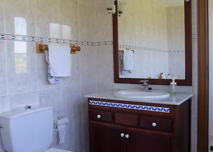 Beachfront Surf & House, Charming & Quiet *