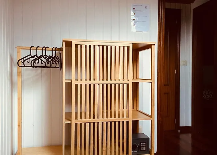 Beachfront Surf & House, Charming & Quiet Valdoviño