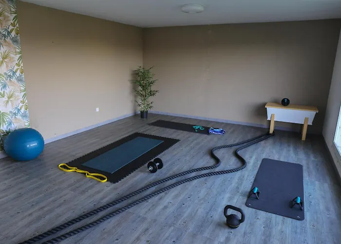 Beachfront Surf & House, Charming & Quiet Valdoviño